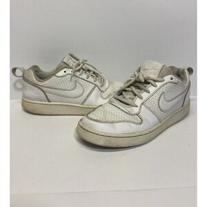 Nike Court Borough Low Top Triple White Leather Women's Size 8  Beaters